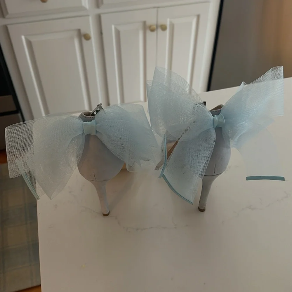 Baby blue bow heels - Picture 3 of 5